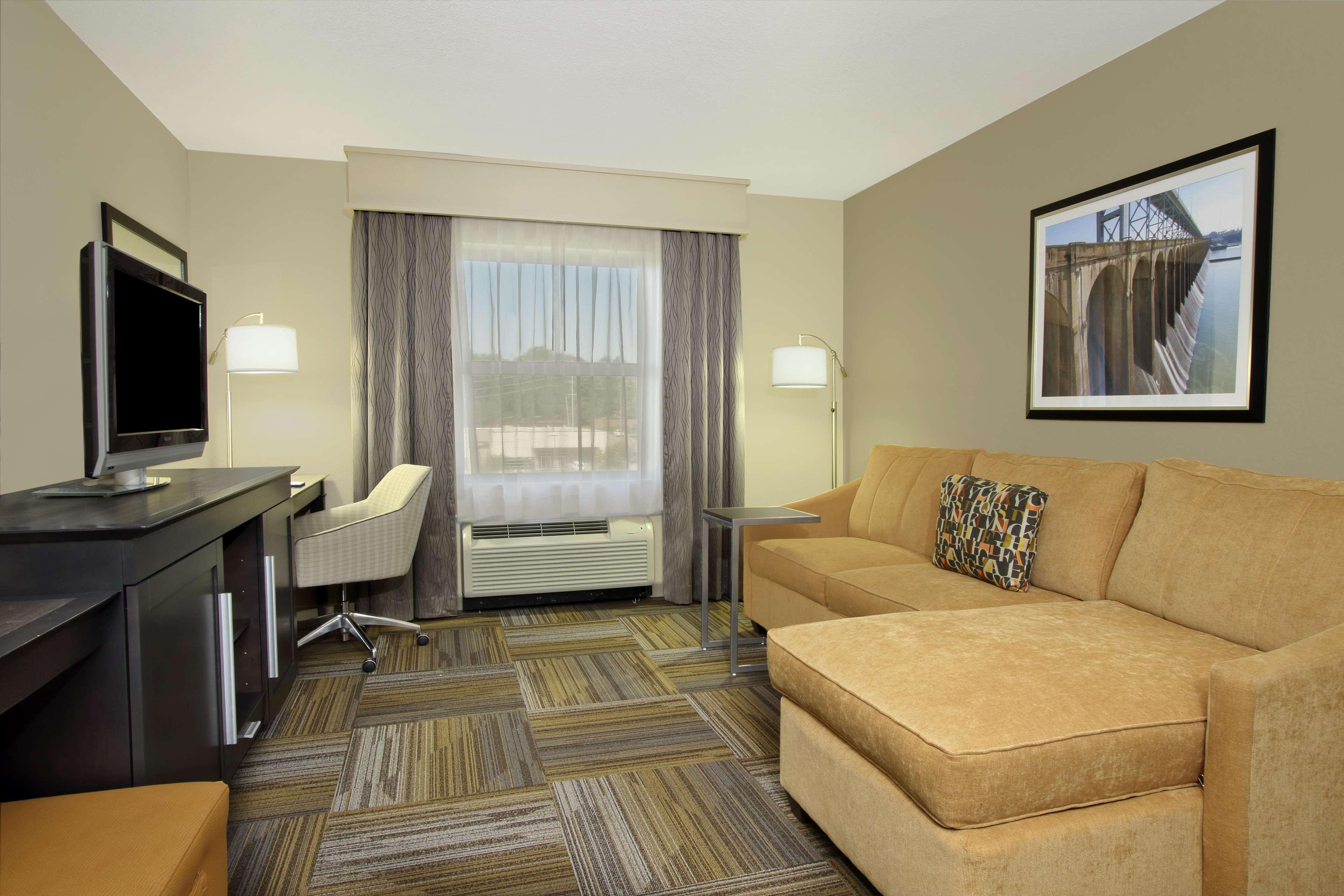 Hampton Inn & Suites-Florence Downtown Екстериор снимка