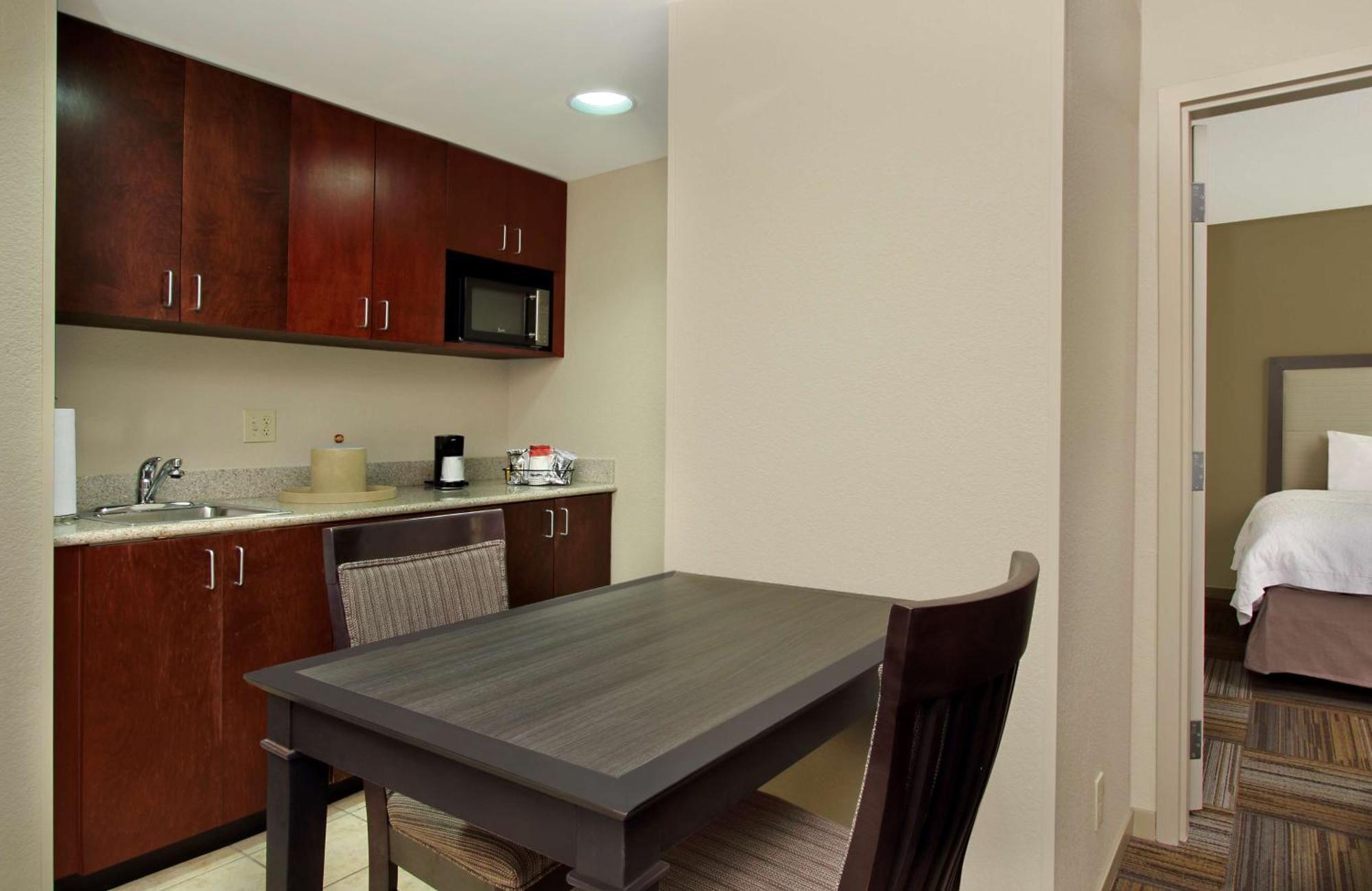 Hampton Inn & Suites-Florence Downtown Екстериор снимка