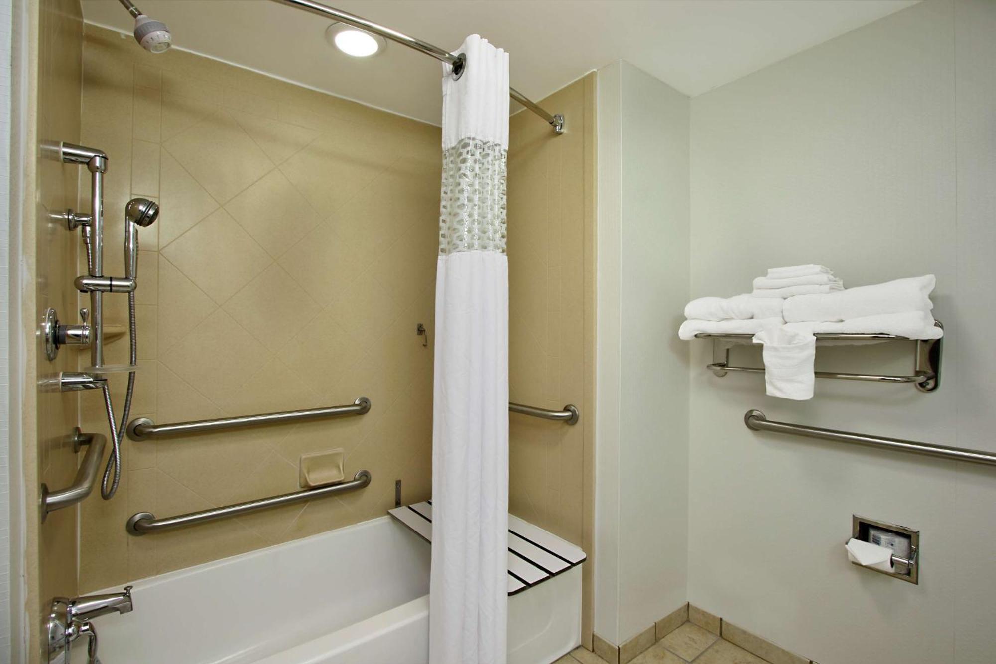 Hampton Inn & Suites-Florence Downtown Екстериор снимка