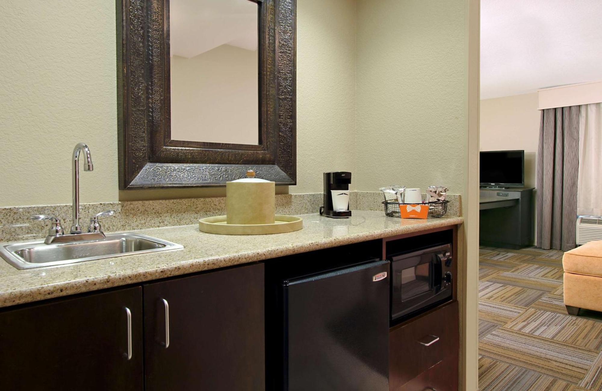 Hampton Inn & Suites-Florence Downtown Екстериор снимка