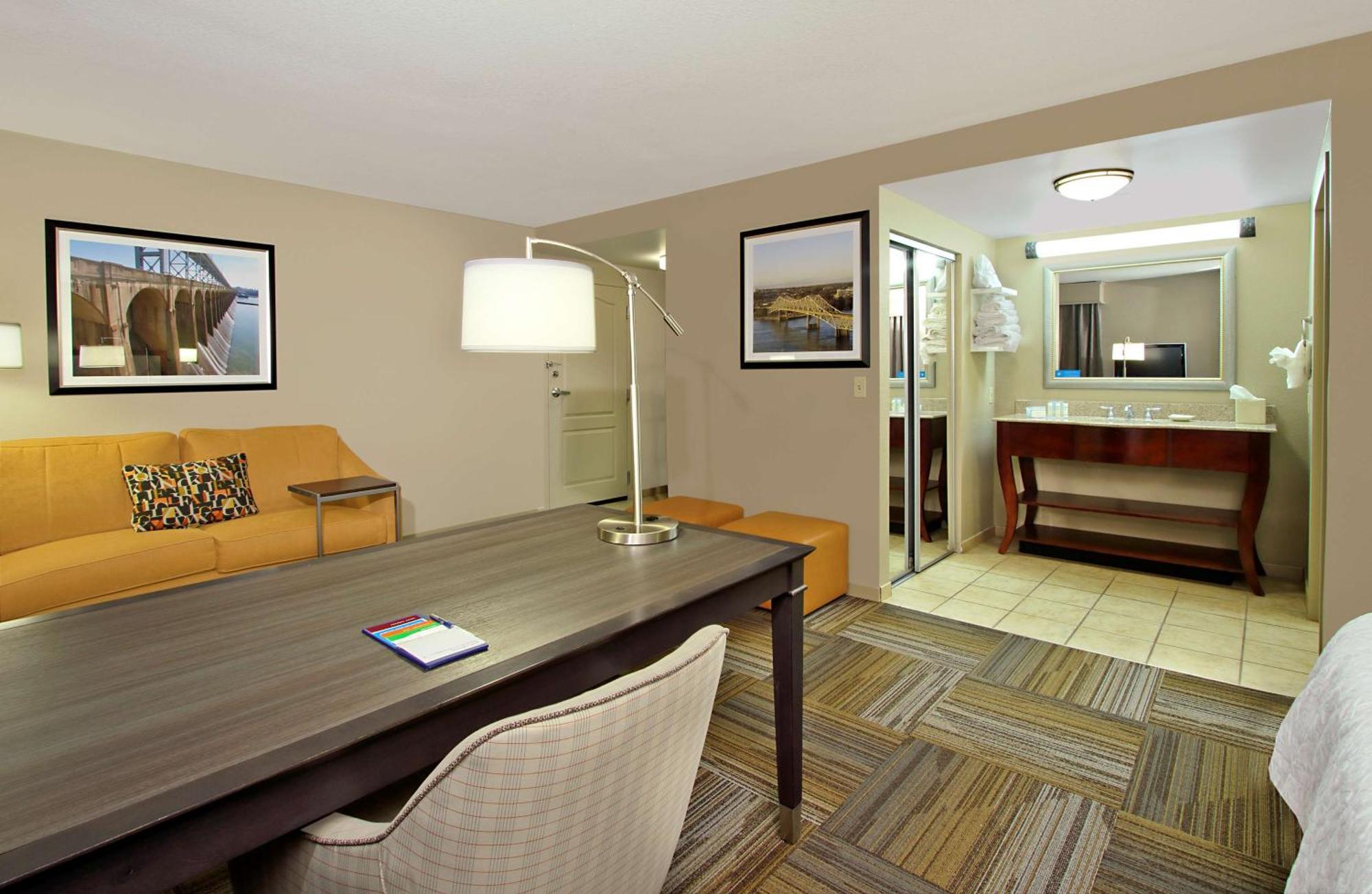 Hampton Inn & Suites-Florence Downtown Екстериор снимка